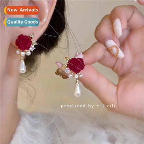 Retro HK autumn winter burgundy velvet rose pearl earrings s