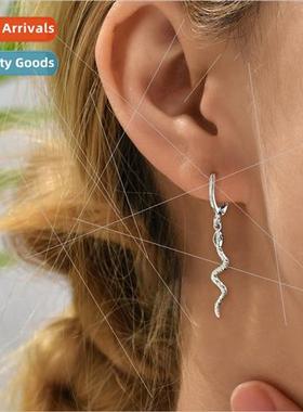 Green eyes snake tassel earrings dark girl simple snake anim