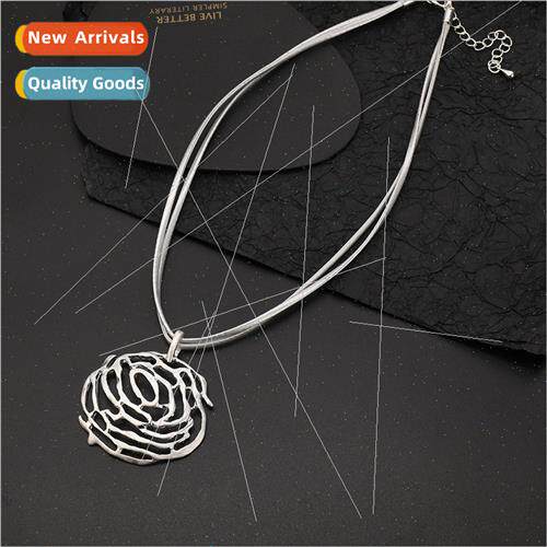 Europe Fashion Hundred Hollow Women Necklace Flower Short Lo