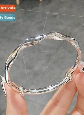 M?bius Twisted Bracelet Women Newline Wave Glossy mple  Cir