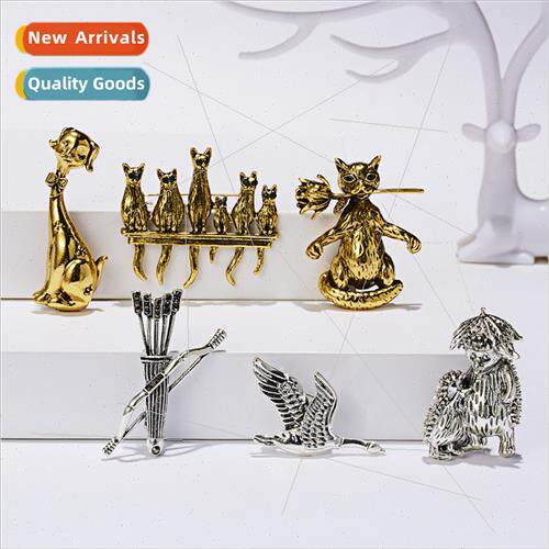 Fashion antique gold antique silver animal brooch creative g