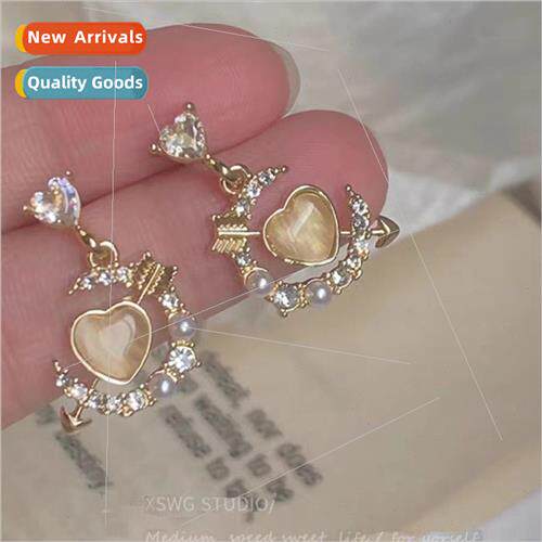 Love Seine French gentle love heart cat eye stone earrings n