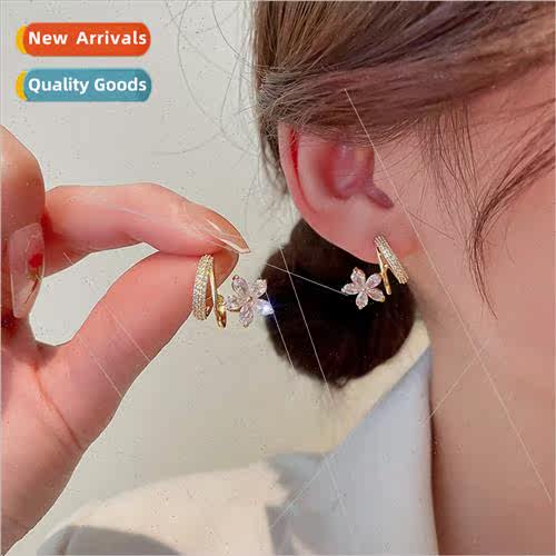 Micro Zirconia Triple Flower Stud Earrings Delicate Earrings