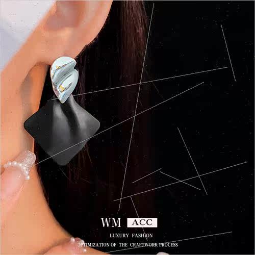 lver needle diamond pleated water drop metal earrings fashio