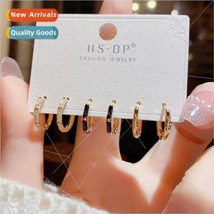 Koreafashion simple cold wind diamond inlaid round earrings