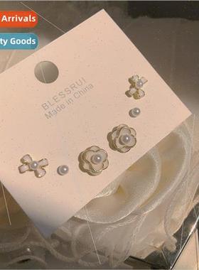 Bow tie earrings female 2023 new small delicate pearl earrin