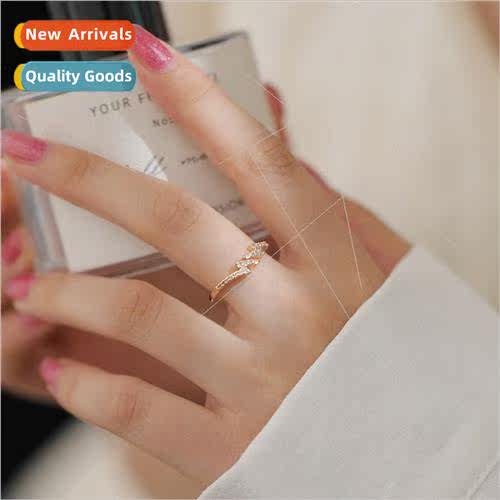 Fashion simple open lightning shape zirconia ring women