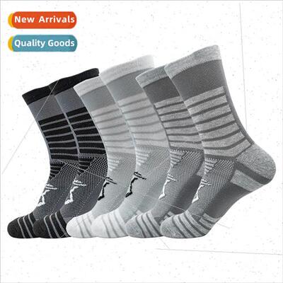 Mens fall and winter basketball socks mid-calf professional