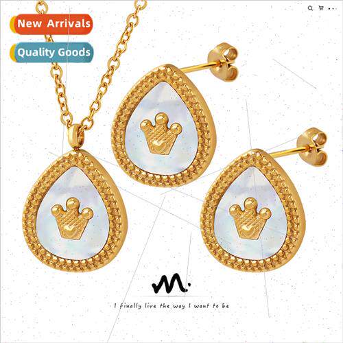 Cartoon cute water drop whe sea shell crown pendant necklace