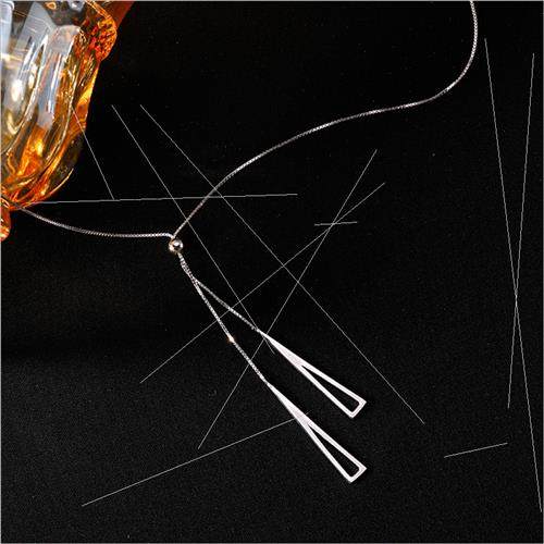 Geometric triangle tassel necklace female niche pullout tani