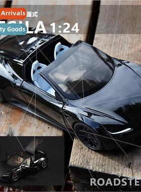 Boxed 1:24 Tesla Roadster Space Edion Boomerang Toy Car Musi