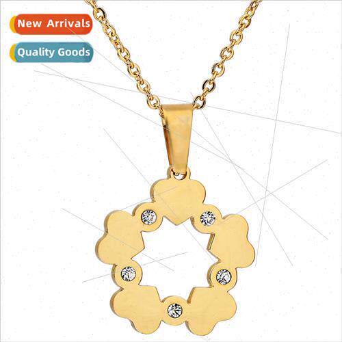 Europe Creative Tanium Steel Flower Diamond Pentagram Pendan
