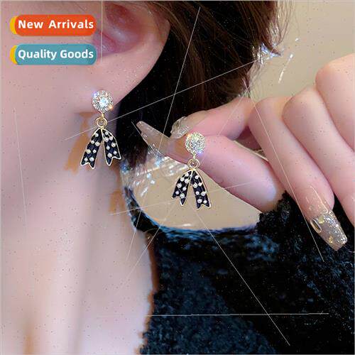 Pearl black bow earrings female delicate fall winter earring