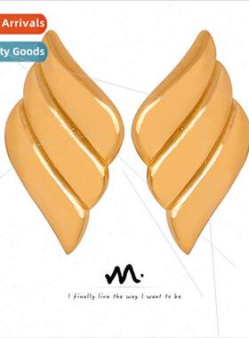 Europe new simple fashion wild tanium steel gold-plated text