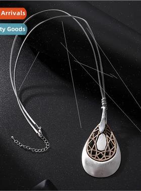 Europe niche fashion color clashing hollowed out water drop