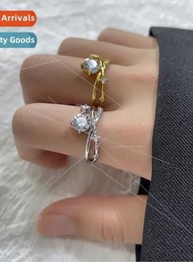 Cosmic Tracks Planet Ring che Faux Diamond Zirconia Index Fi