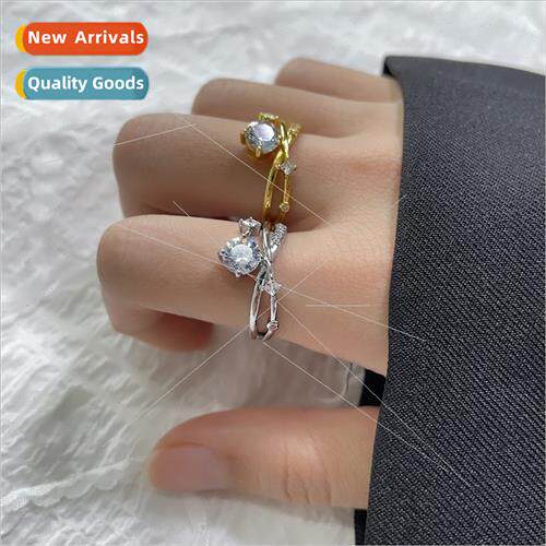 Cosmic Tracks Planet Ring che Faux Diamond Zirconia Index Fi