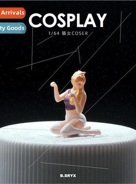 1:64 miniature cat lady resin model doll tide play htoys mod