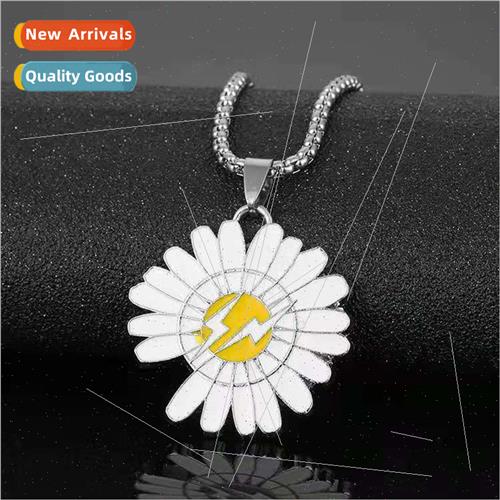 Korea Korea alloy pendant necklace fresh nature daisy shape
