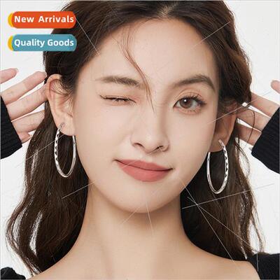 Circle large earrings Europe modern imperial sister wind sim
