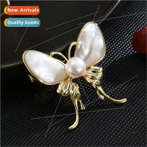 New atmospheric fashion brooch high-grade butterfly zirconia