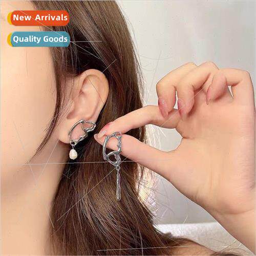 New 925 silver pin niche asymmetric silver butterfly earring