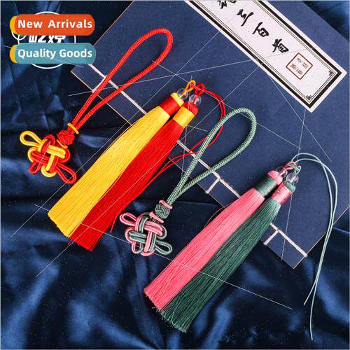 Auspicious knot two-color tassel combination car bag pendant