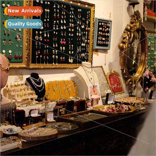 Vintage earrings drop earrings match earrings Europe women