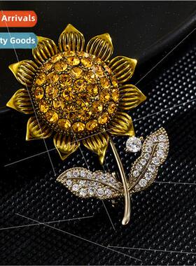 Fashion Vintage Crystal Sunflower Brooch Copper Micro Zircon