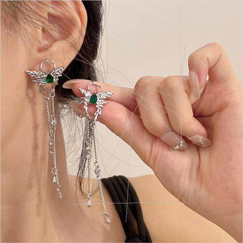 Strong Tears Very Butterfly Earrings che Cold Sex Stud Earri