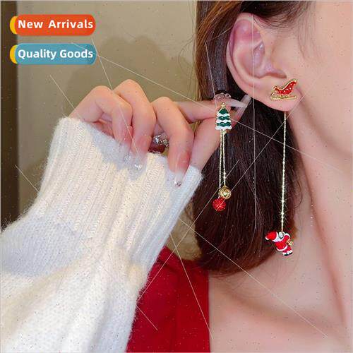 Europe new creative hundred will climb Santa Claus earrings