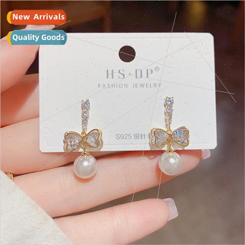 Summer new Korea sweet lovely delicate bow pearl earrings s9