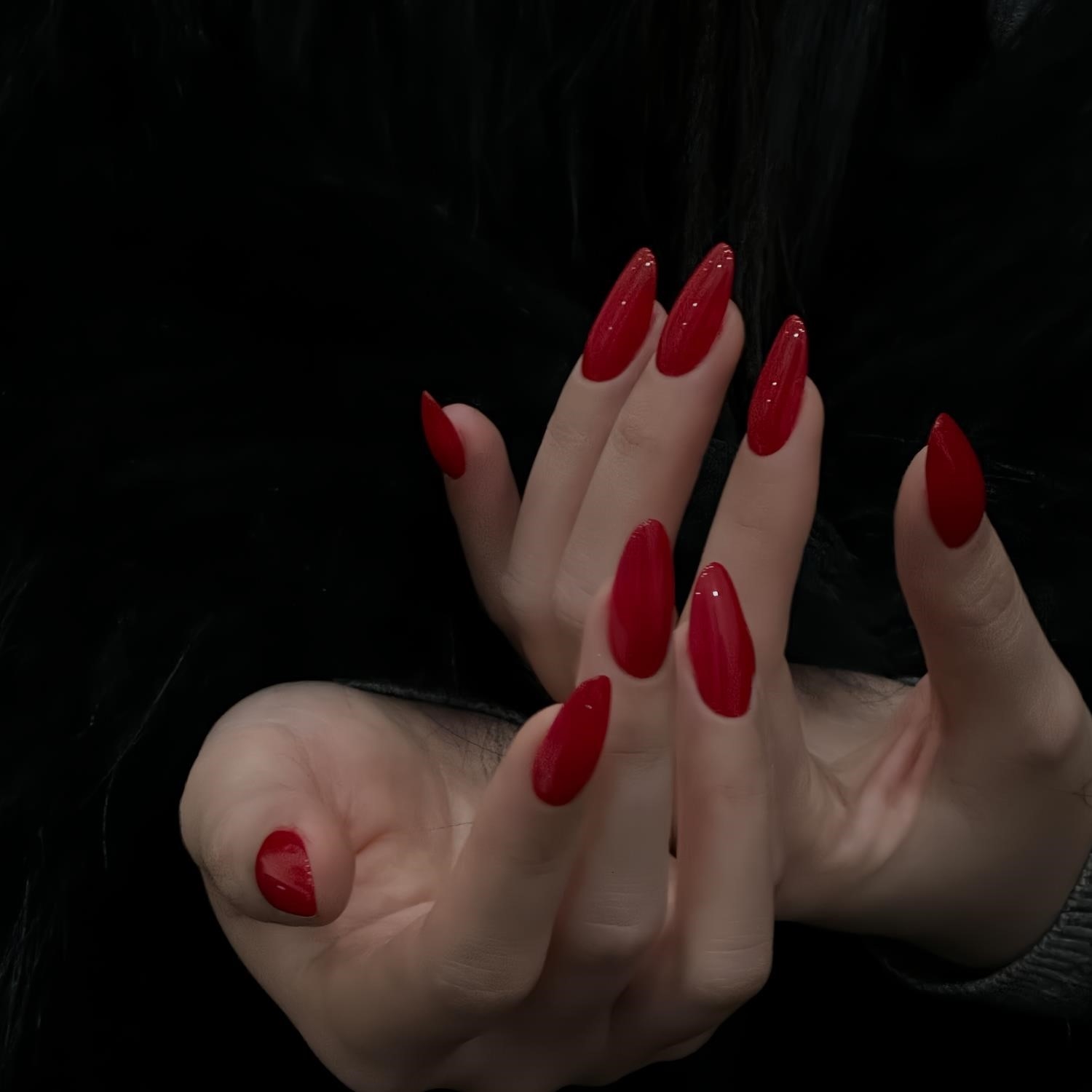 正红色手工穿戴甲中长款定制气质显白2025新年款纯色美甲成品
