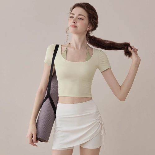 瑜伽服女新款短袖带胸垫跑步运动上衣普拉提训练健身服套装夏