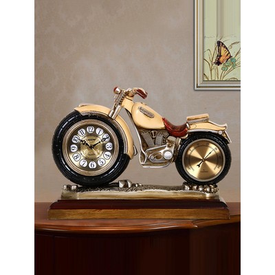 家用客厅钟表座钟台式欧式复古个性创意摩托车摆件时钟静音石英钟