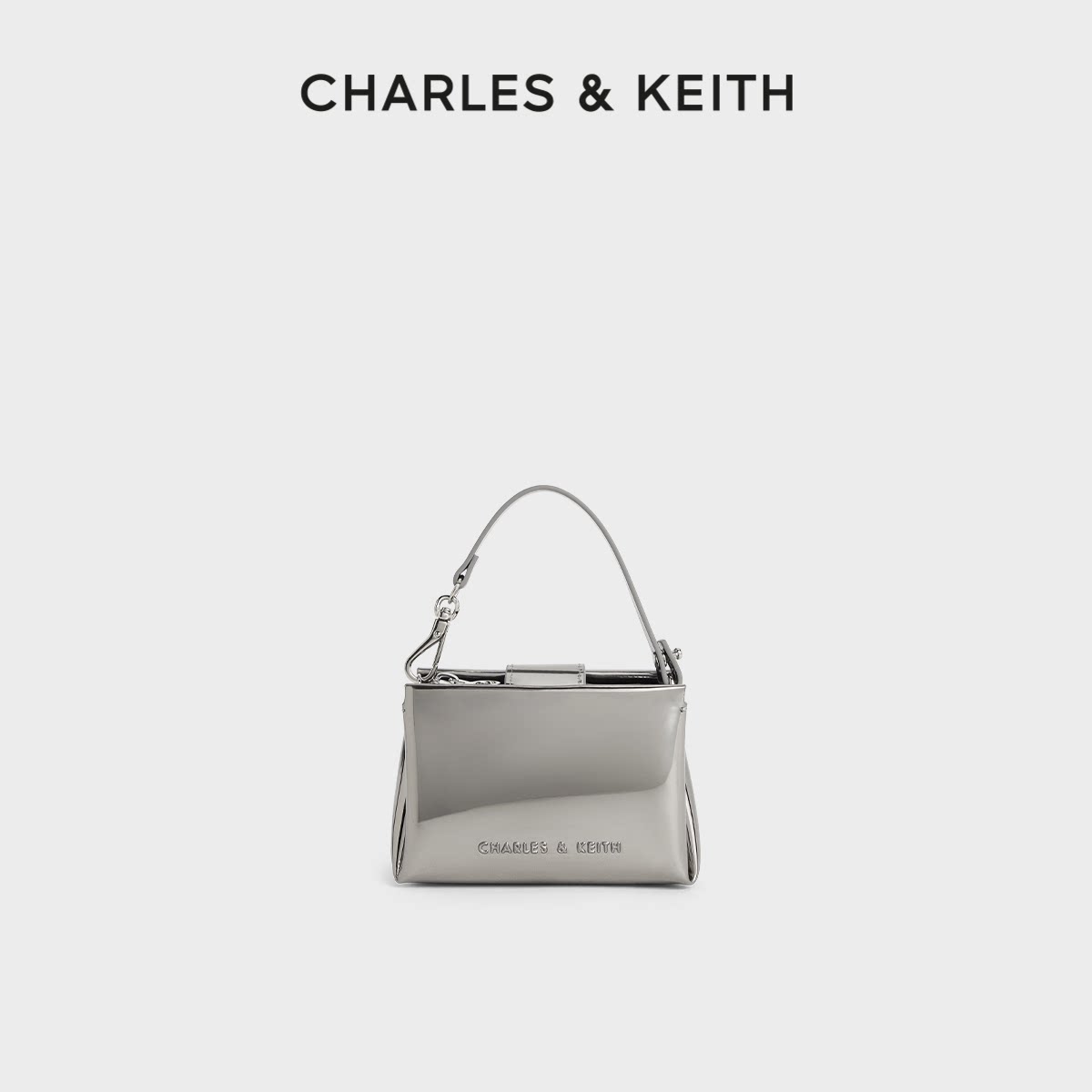 Charles & Keith kiçik kvadrat çarpaz çanta, zəncirli