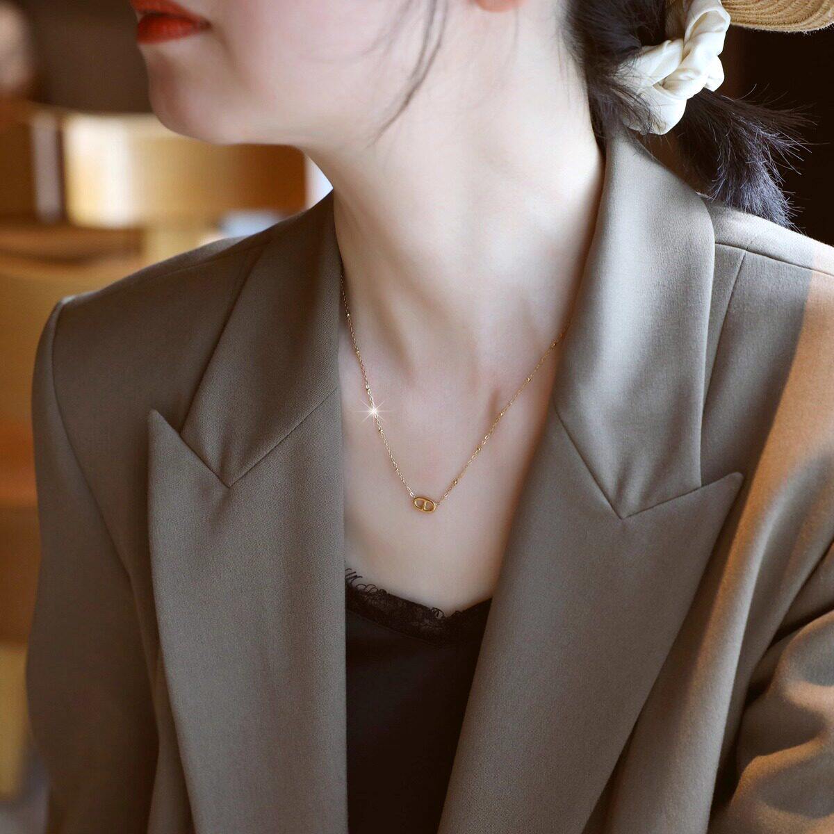 TinySylvie金色圆环锁骨项链