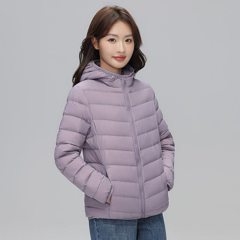 90绒女连帽羽绒服女轻薄短款大码轻便洋气白鸭绒外套平湖羽绒服批