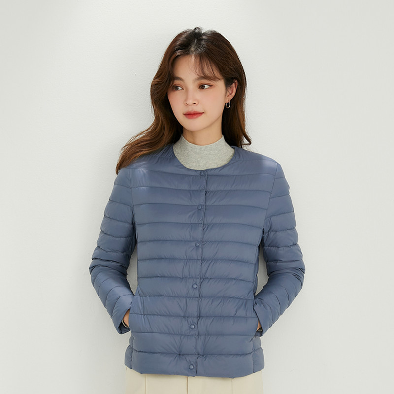 轻薄款羽绒服女2025年冬季新款圆领可变V领短款纯色羽绒服外套