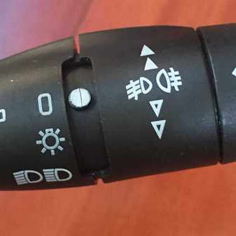标志307 206 207 308雪铁龙塞纳c2大灯开关手柄 雨刮转向灯开关