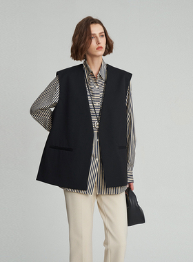 LIAC ROC 2025秋季羊毛老钱风马甲外套女廓形宽松箱式V领背心