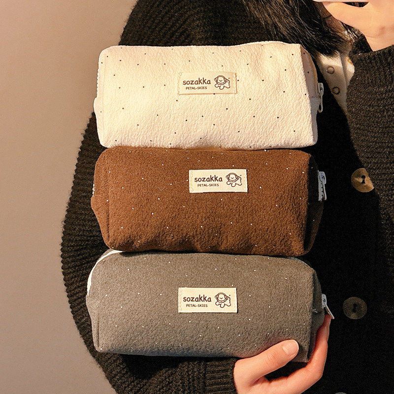 可爱波点小狗笔袋高颜值ins风初中学生2026新款大容量简约文具