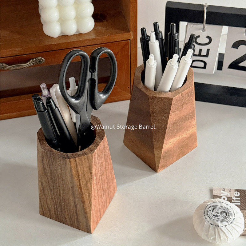 复古胡桃木笔筒收纳盒办公室轻奢高级感桌面文具笔桶化妆刷收纳桶