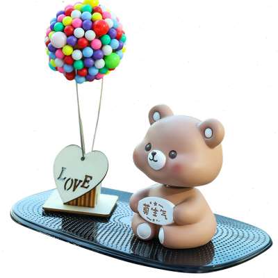 汽车摆件2023新款网红车内装饰用品大全摇头小猪公仔车载中控台女