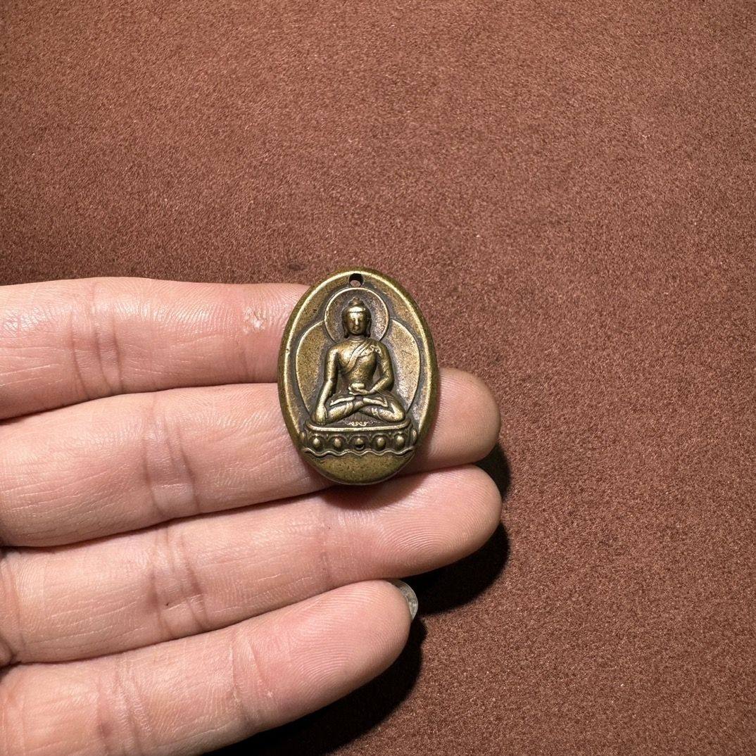 超小号黄铜释迦牟尼阿弥陀佛挂件挂坠女士小孩的吊坠小佛牌细坠子