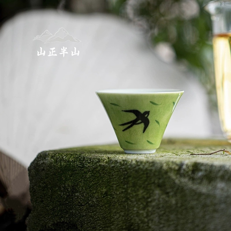 手工翠缥燕返故人归云归茶杯