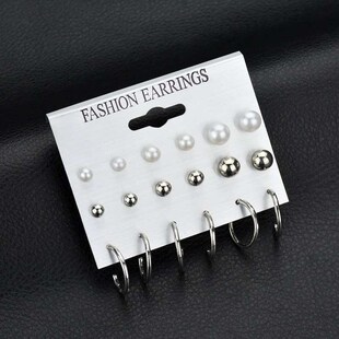 FoR EaRRingS WomEn CREatEd Stud Hot EaRingS RHinEStonE