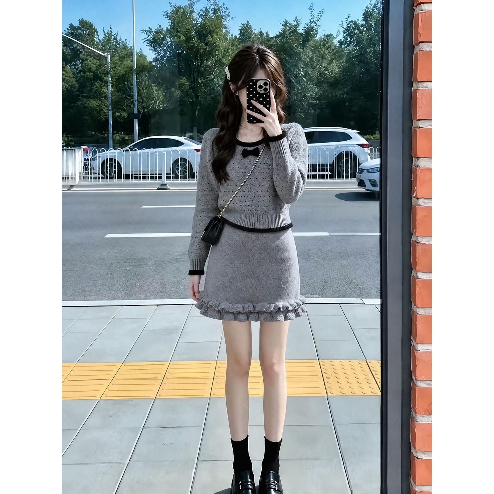 巨好看的秋冬韩系一整套小个子灰色毛衣半身裙子小香风套装女冬季
