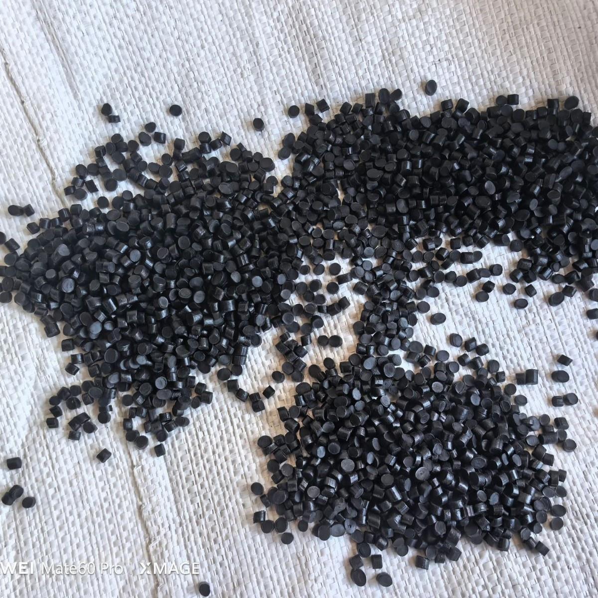 pvc黑色注颗粒 ，挤出颗粒，价格待BBD优塑惠厂家，直销，期您的