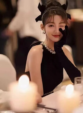 法式黑色挂脖缎面宴会年会生日派对主持敬酒轻奢赫本显瘦晚礼服裙